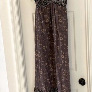 Floral Print maternity maxi dress from Seraphine size 4. Perfect condition.